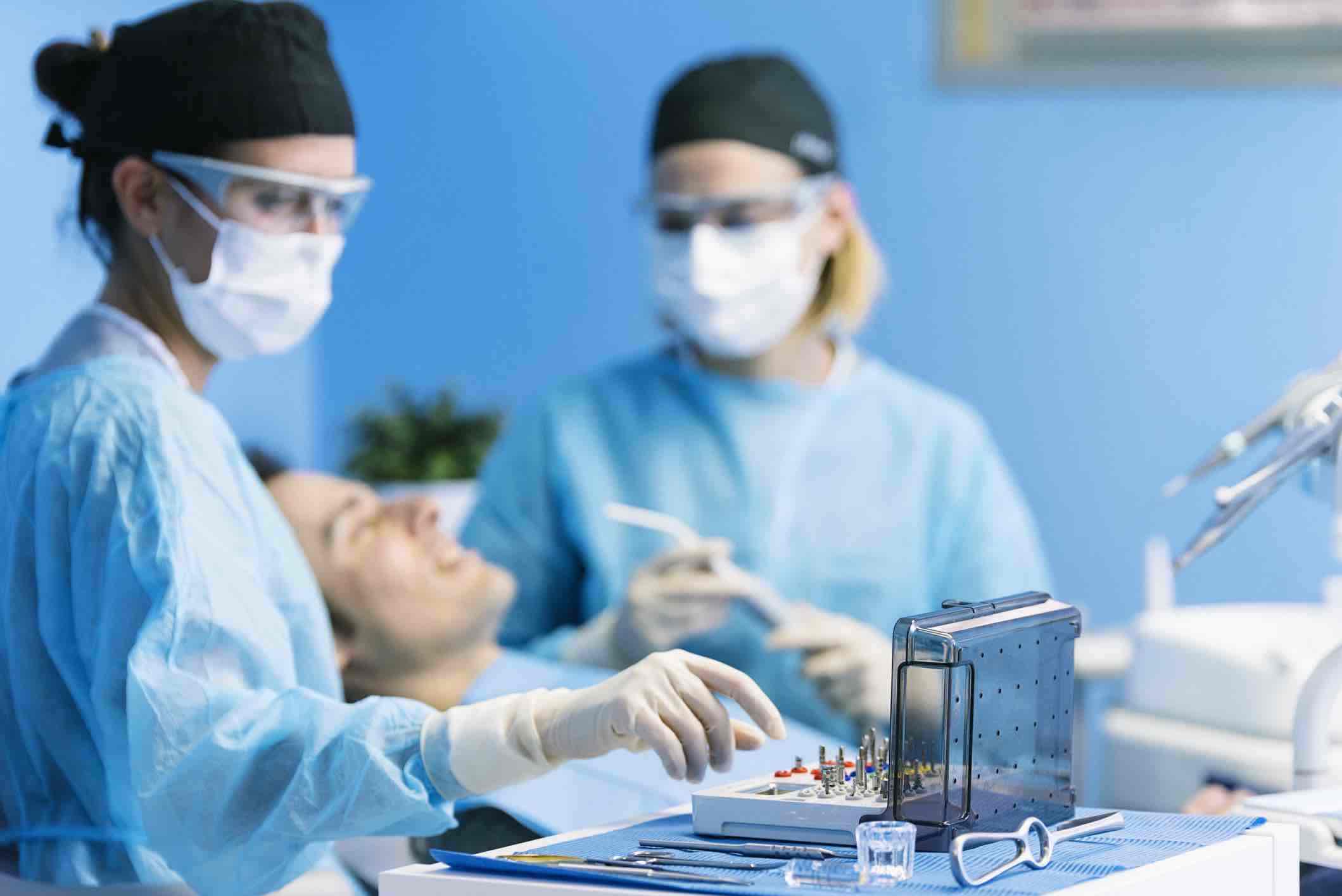 https://oskodental.pl/#
